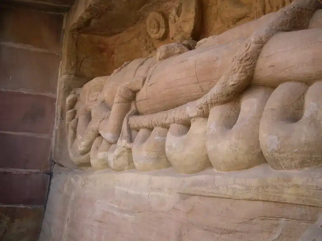 Cave 13, reclining Vishnu