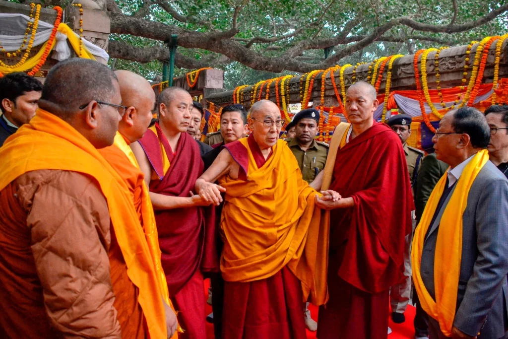 दलाई लामा और तिब्बत